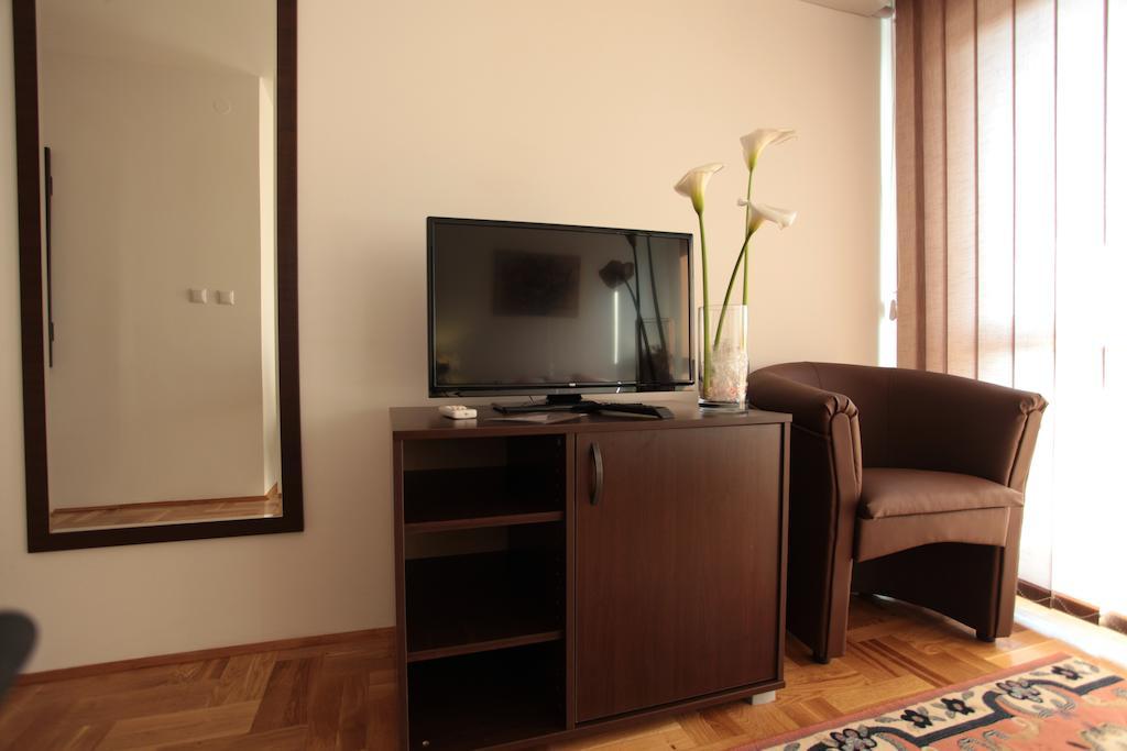 Hostel Royal Obrenovac  Pokoj fotografie
