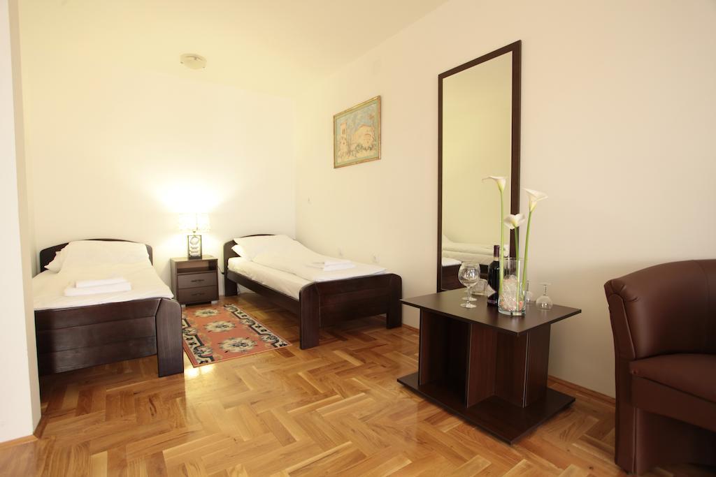 Hostel Royal Obrenovac  Pokoj fotografie