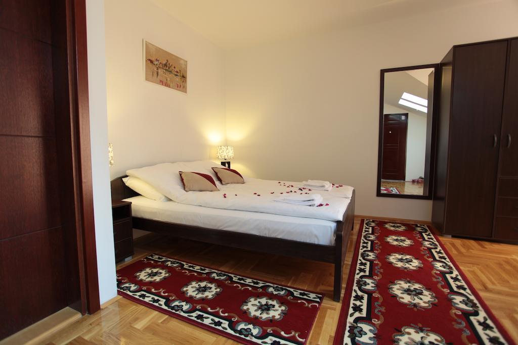 Hostel Royal Obrenovac  Pokoj fotografie