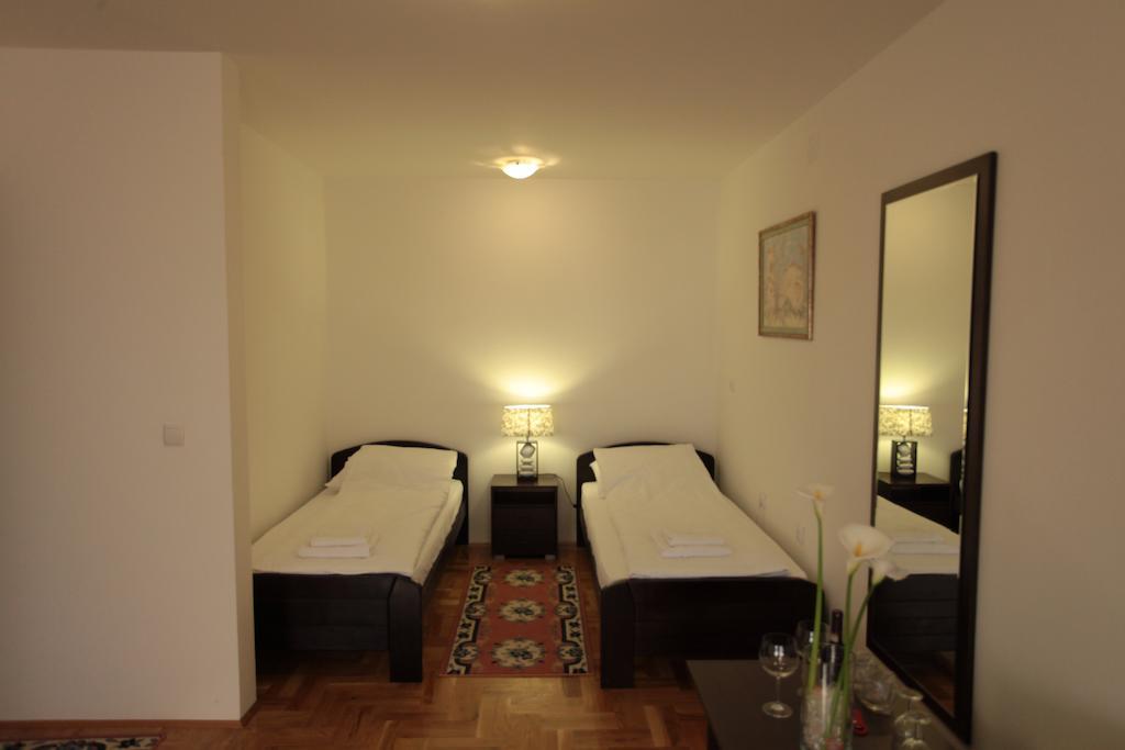 Hostel Royal Obrenovac  Pokoj fotografie