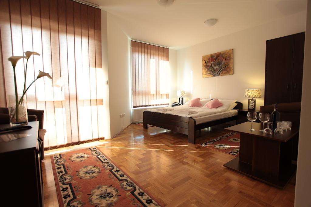 Hostel Royal Obrenovac  Pokoj fotografie