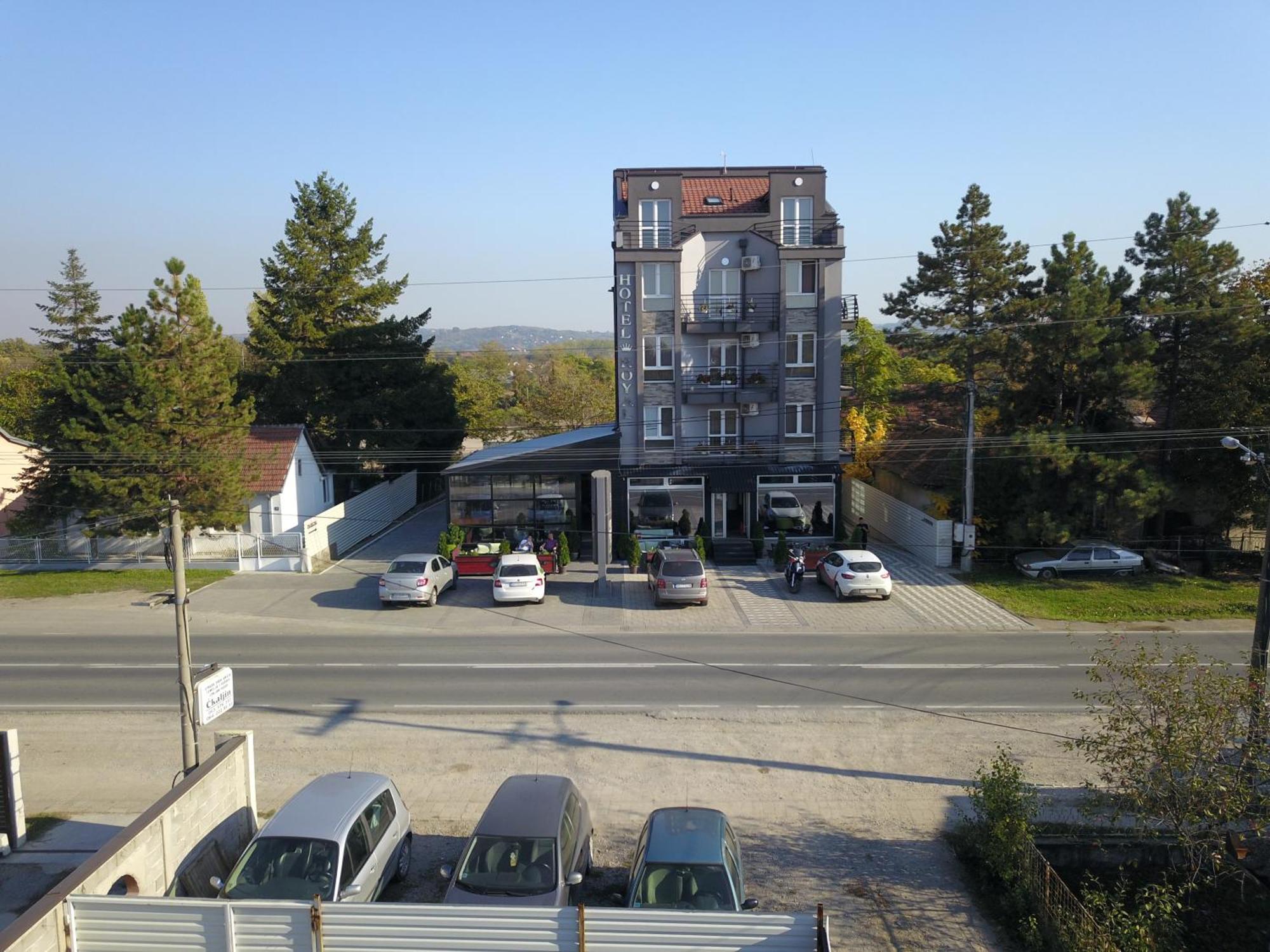 Hostel Royal Obrenovac  Exteriér fotografie